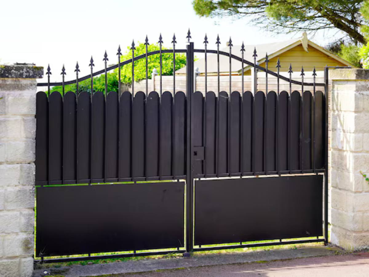 Gates (3)